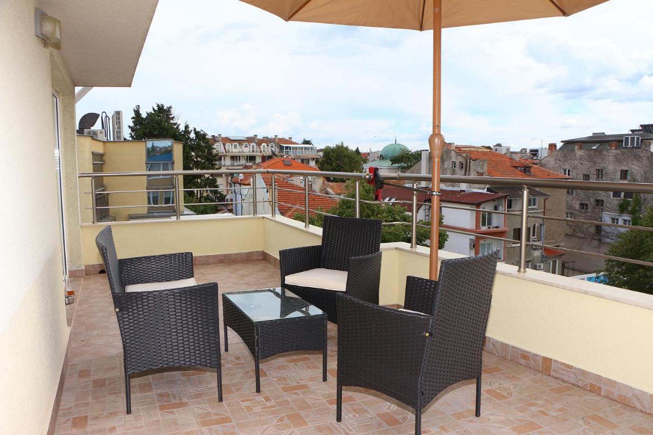 Shik & Chic In The Heart Of Burgas # 5Min From Beach # New Экстерьер фото