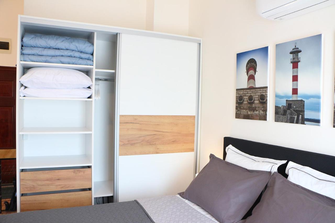 Shik & Chic In The Heart Of Burgas # 5Min From Beach # New Экстерьер фото