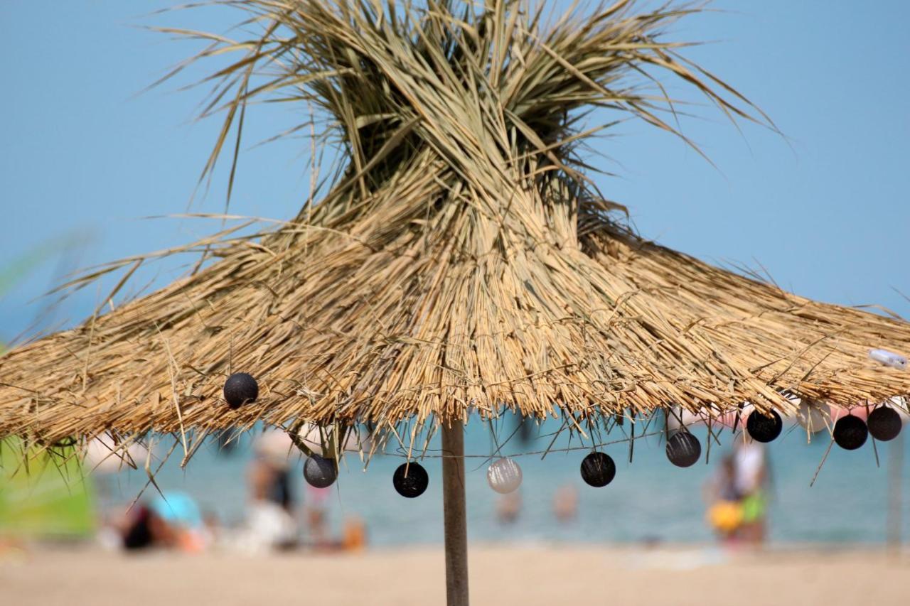 Shik & Chic In The Heart Of Burgas # 5Min From Beach # New Экстерьер фото